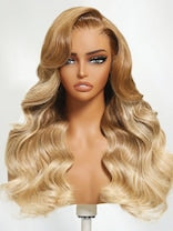 👑 Sienna – The Honey Blonde Body Wave Wig (Glueless & Pre-Bleached!)