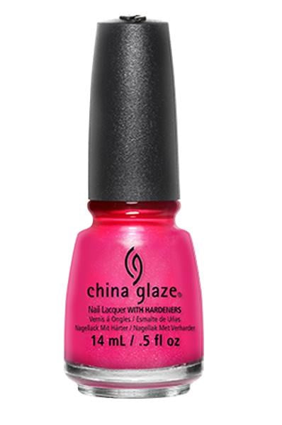 CHINA GLAZE Nail Lacquer Loves a Beach